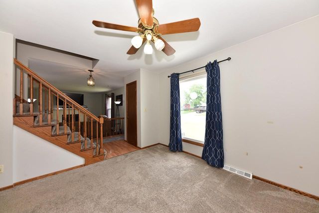 W165N10648 Wagon TRAIL, Germantown, WI 53022
