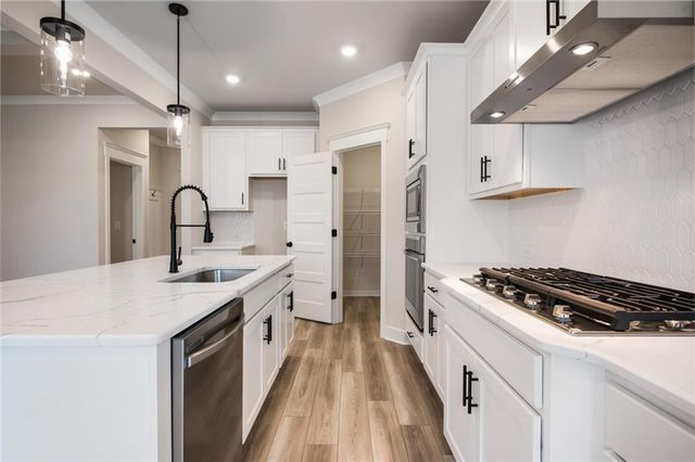 5268 Baymont Drive, Gainesville, GA 30507