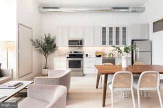 900 N 9TH STREET #B, Philadelphia, PA 19123