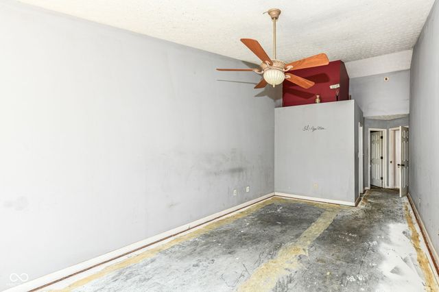 6211 Glen Flint Court, Indianapolis, IN 46254