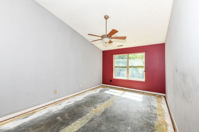 6211 Glen Flint Court, Indianapolis, IN 46254