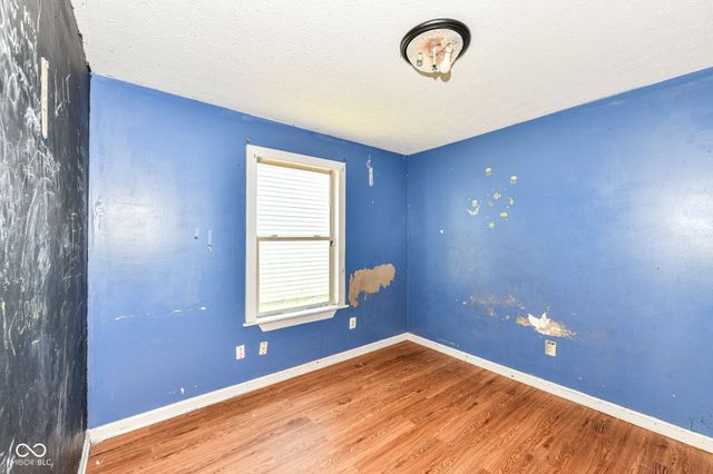 6211 Glen Flint Court, Indianapolis, IN 46254