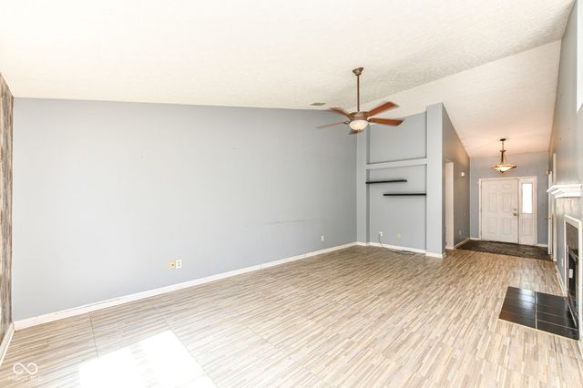 6211 Glen Flint Court, Indianapolis, IN 46254