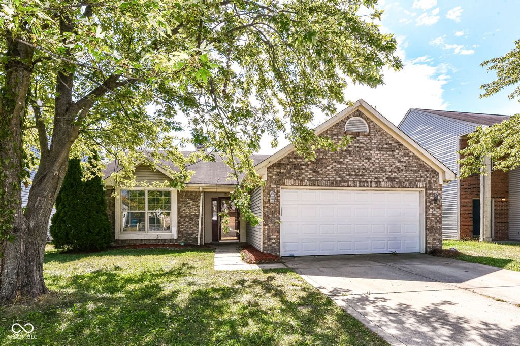 6211 Glen Flint Court, Indianapolis, IN 46254