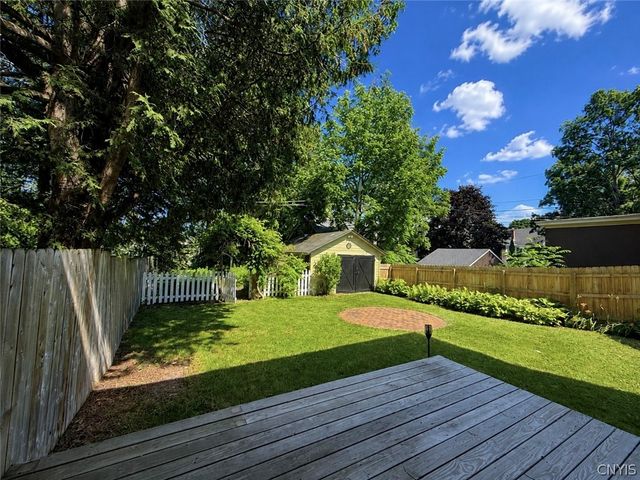 40 Sullivan Street, Cazenovia, NY 13035