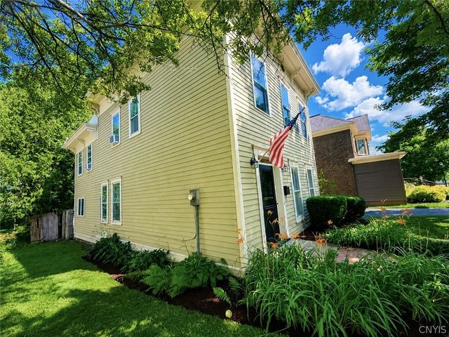 40 Sullivan Street, Cazenovia, NY 13035
