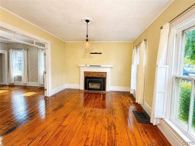 40 Sullivan Street, Cazenovia, NY 13035