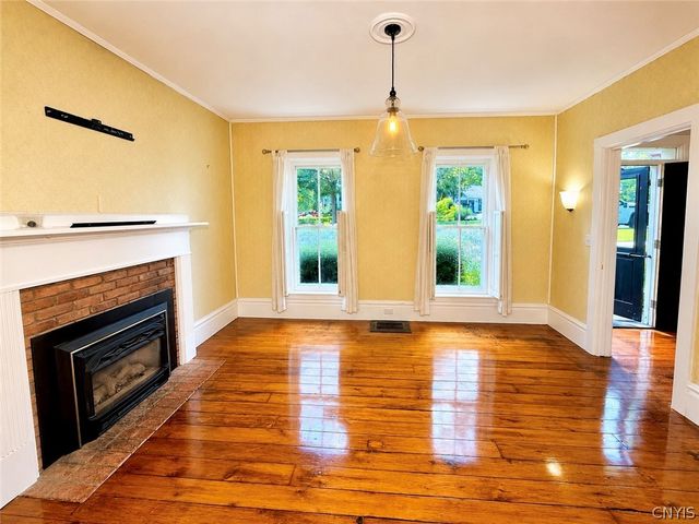 40 Sullivan Street, Cazenovia, NY 13035