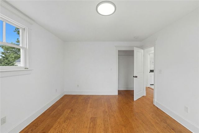21 Elm Street, Newport, RI 02840