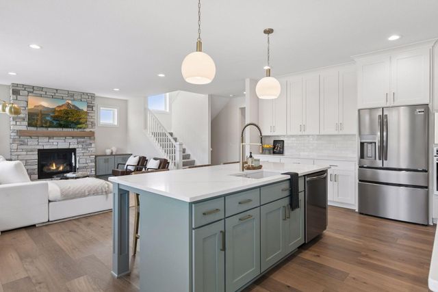 18505 Jabiru Path, Lakeville, MN 55044