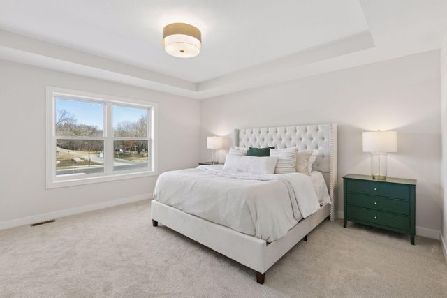 18505 Jabiru Path, Lakeville, MN 55044