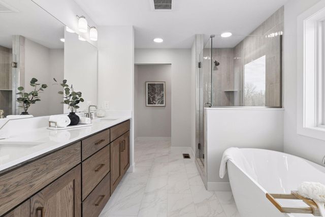 18505 Jabiru Path, Lakeville, MN 55044