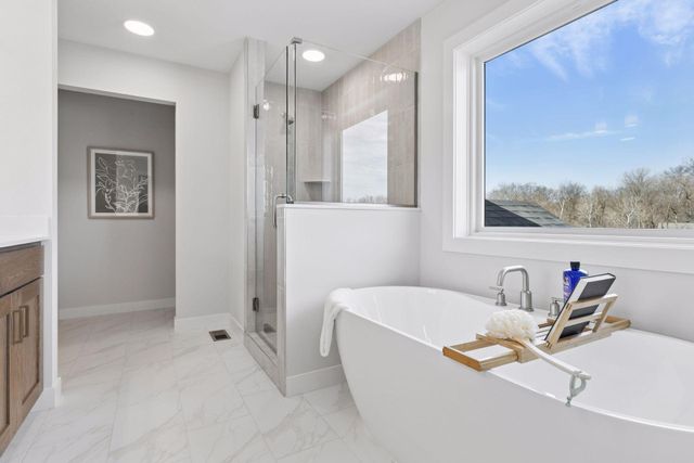 18505 Jabiru Path, Lakeville, MN 55044