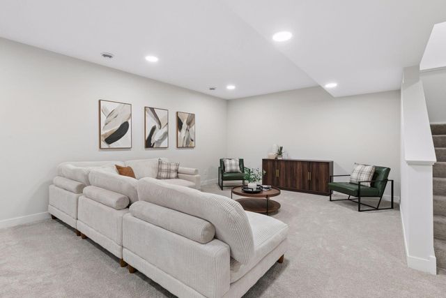 18505 Jabiru Path, Lakeville, MN 55044