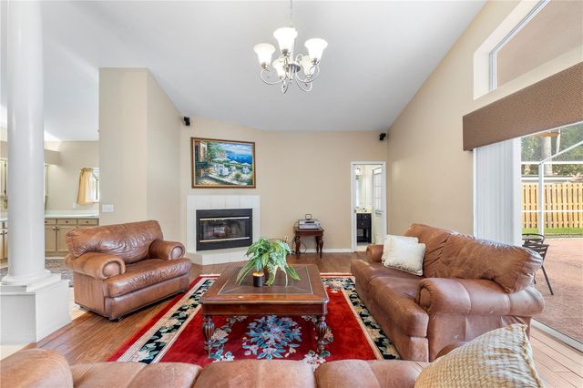 8746 TANTALLON CIRCLE, Tampa, FL 33647