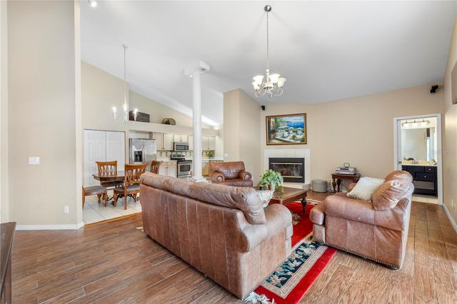 8746 TANTALLON CIRCLE, Tampa, FL 33647