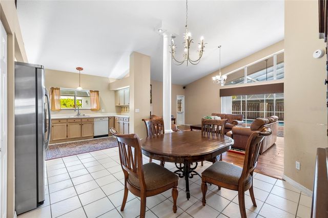 8746 TANTALLON CIRCLE, Tampa, FL 33647