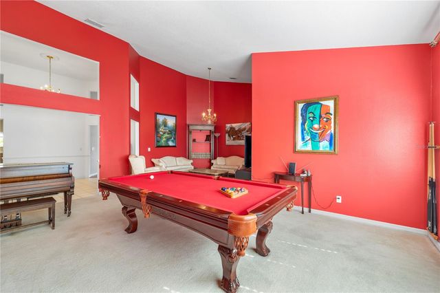 8746 TANTALLON CIRCLE, Tampa, FL 33647