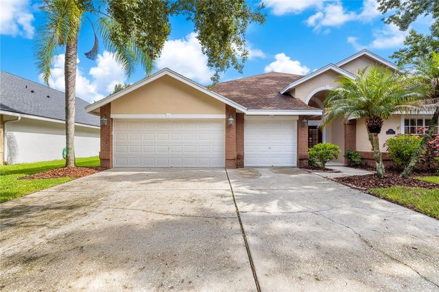 8746 TANTALLON CIRCLE, Tampa, FL 33647