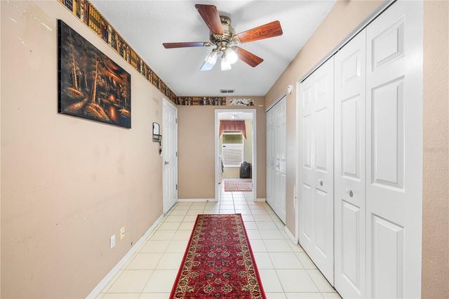 8746 TANTALLON CIRCLE, Tampa, FL 33647