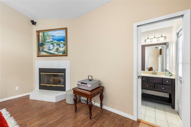 8746 TANTALLON CIRCLE, Tampa, FL 33647