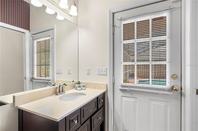 8746 TANTALLON CIRCLE, Tampa, FL 33647