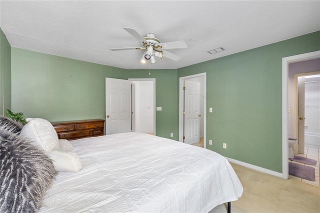 8746 TANTALLON CIRCLE, Tampa, FL 33647