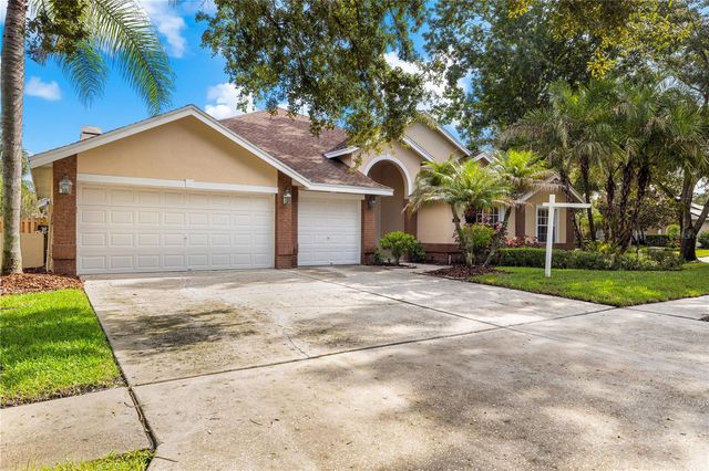 8746 TANTALLON CIRCLE, Tampa, FL 33647