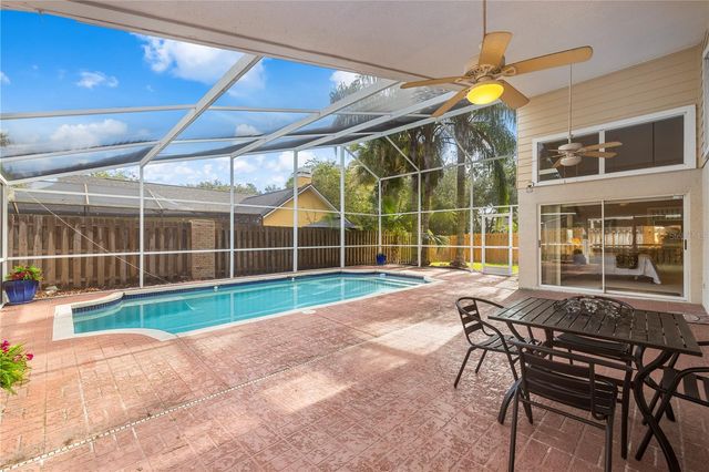 8746 TANTALLON CIRCLE, Tampa, FL 33647