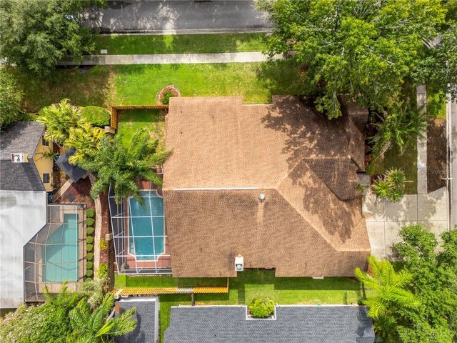 8746 TANTALLON CIRCLE, Tampa, FL 33647