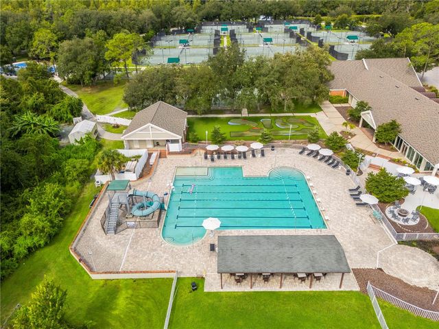 8746 TANTALLON CIRCLE, Tampa, FL 33647
