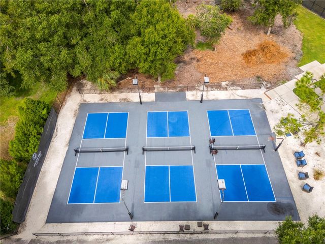 8746 TANTALLON CIRCLE, Tampa, FL 33647