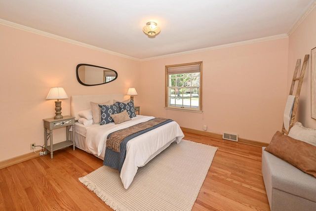 8526 W Clarke STREET, Wauwatosa, WI 53226