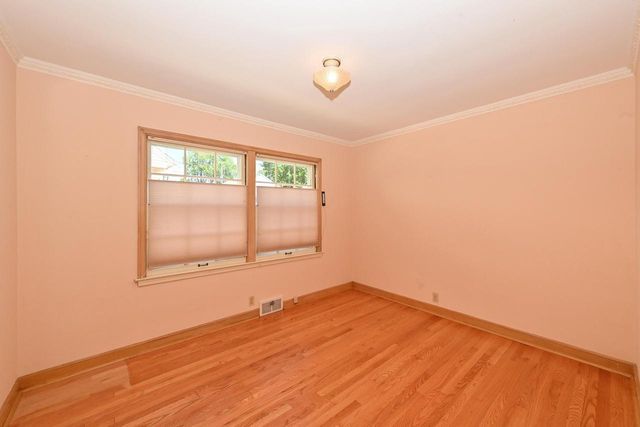 8526 W Clarke STREET, Wauwatosa, WI 53226