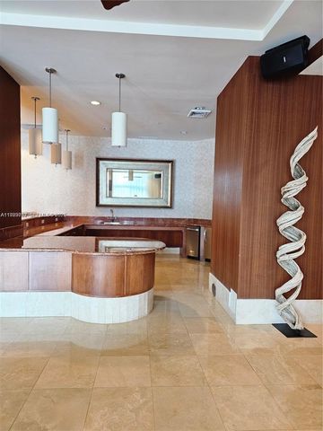 1945 S Ocean Dr 807, Hallandale Beach, FL 33009