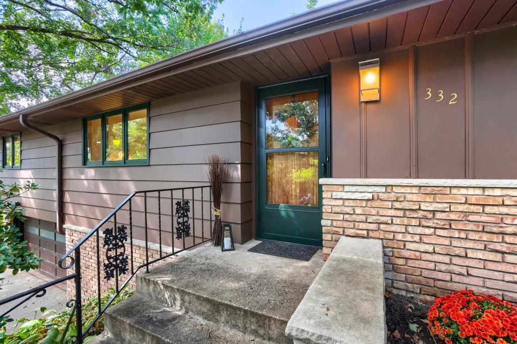 332 Floral Drive W, Shoreview, MN 55126 — photo 2