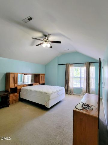 3742 Horseshoe Farm Street, Raleigh, NC 27610