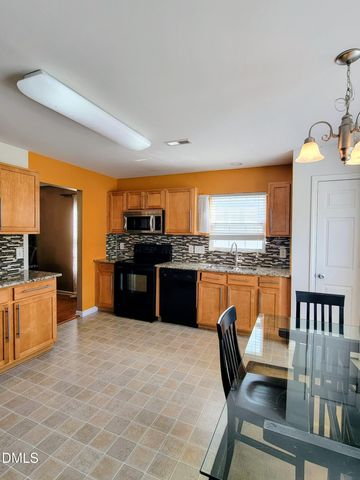 3742 Horseshoe Farm Street, Raleigh, NC 27610