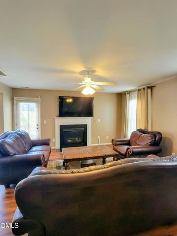 3742 Horseshoe Farm Street, Raleigh, NC 27610