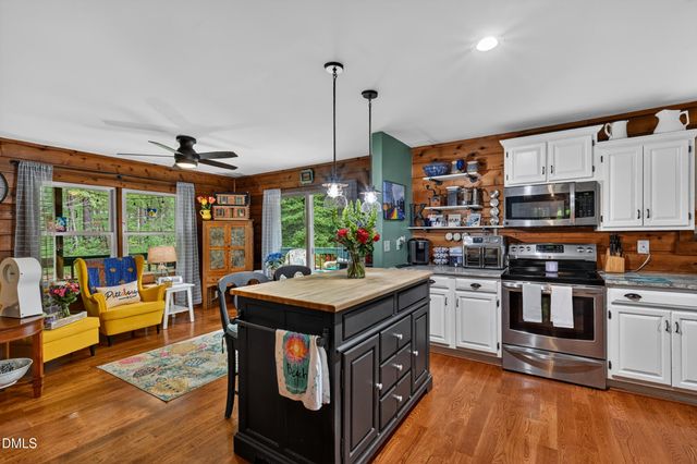 1153 Log Barn Road, Pittsboro, NC 27312