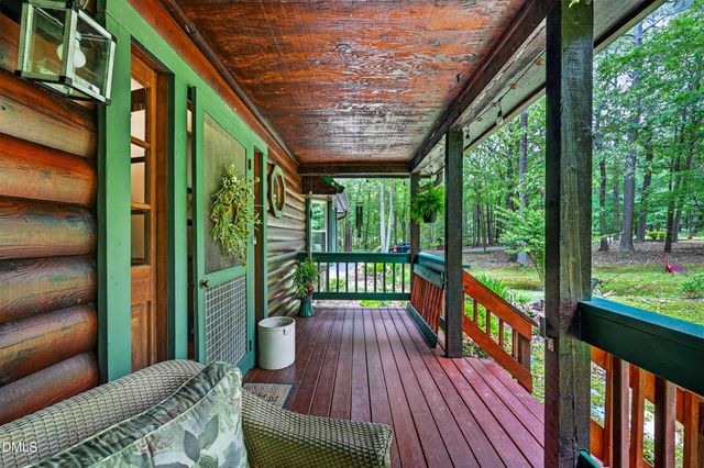 1153 Log Barn Road, Pittsboro, NC 27312