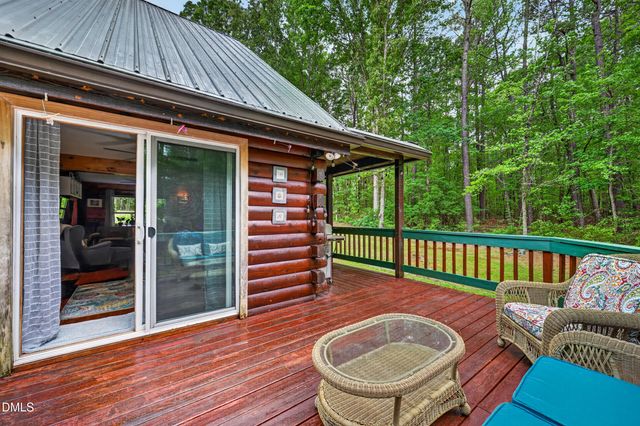 1153 Log Barn Road, Pittsboro, NC 27312