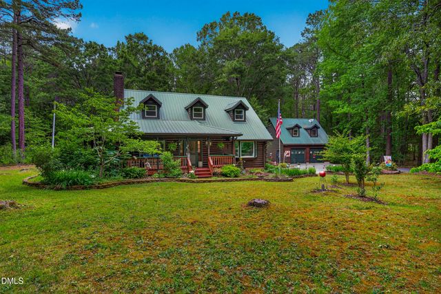 1153 Log Barn Road, Pittsboro, NC 27312