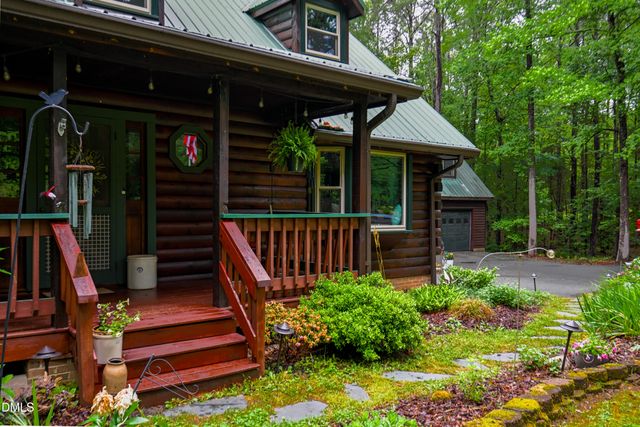 1153 Log Barn Road, Pittsboro, NC 27312