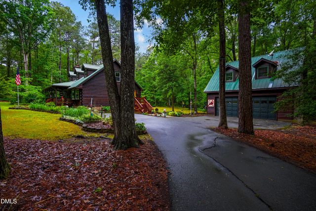 1153 Log Barn Road, Pittsboro, NC 27312