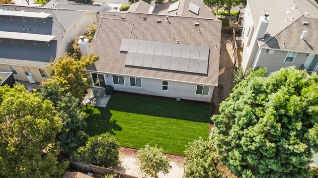 1442 Burchell Hill Dr, Oakdale, CA 95361