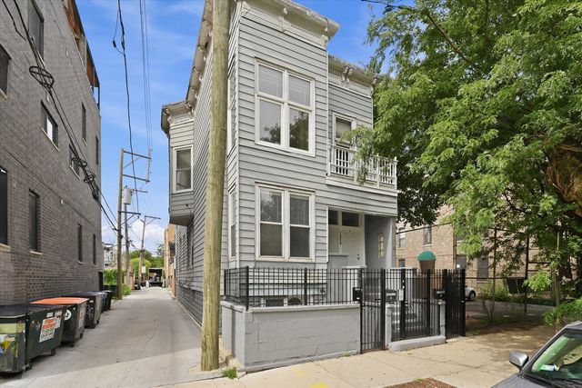 1354 W Ohio Street, Chicago, IL 60642