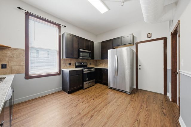 1354 W Ohio Street, Chicago, IL 60642