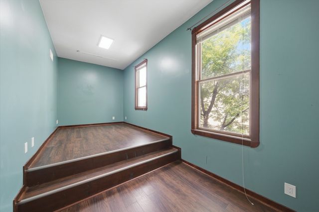 1354 W Ohio Street, Chicago, IL 60642