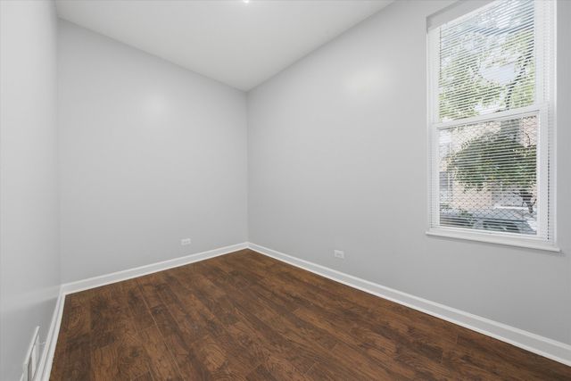 1354 W Ohio Street, Chicago, IL 60642